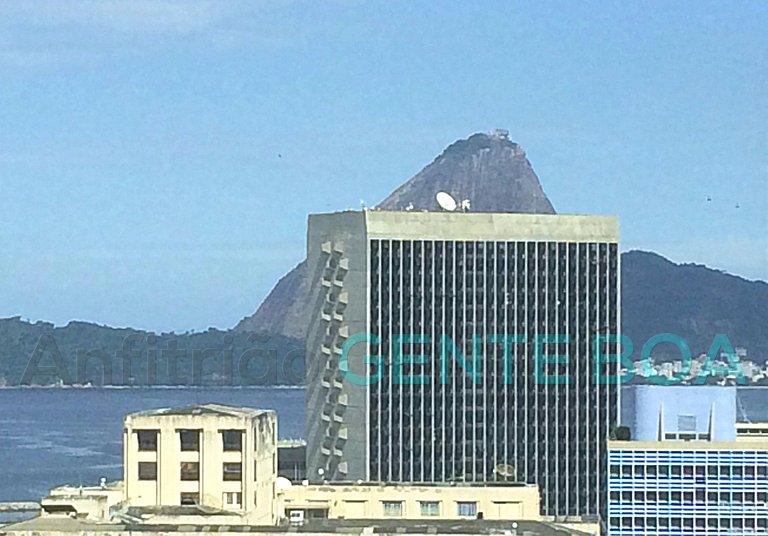 Assembléia 10 Ed. Candido Mendes, excelente sala com vistão.