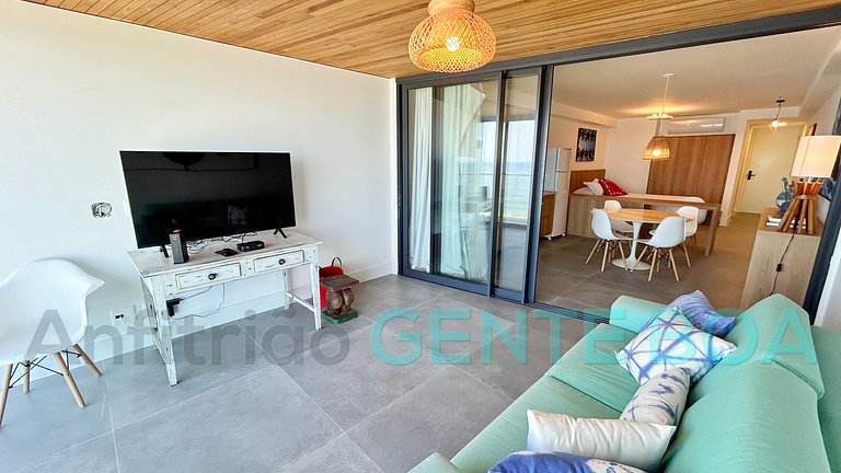 Copacabana Frontal mar! Novo! Lindo!