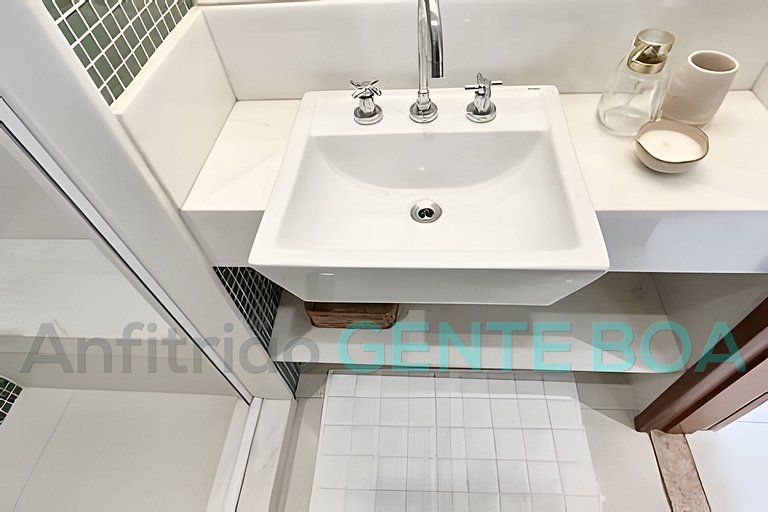 Ipanema Tiffany's Residencial Service Vista Mar 2Q