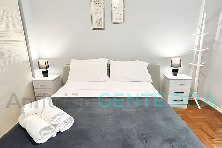 COPACABANA no MELHOR TRECHO QUADRA PRAIA Posto 05