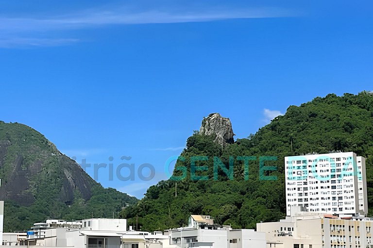 COPACABANA Excelente Cobertura Vista Montanhas Sol