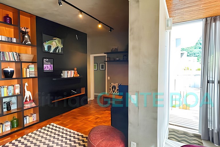 COPACABANA Excelente Cobertura Vista Montanhas Sol