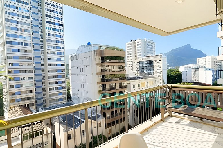 LEBLON THE CLARIDGE VIP Amazing Location and View