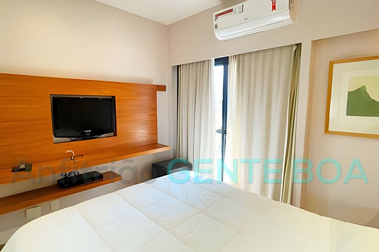 LEBLON THE CLARIDGE VIP Amazing Location and View