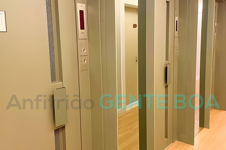 LEBLON THE CLARIDGE VIP Amazing Location and View