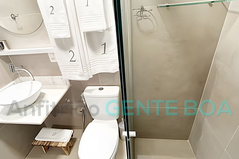 Copacabana Rooftop Nova Top 2Q