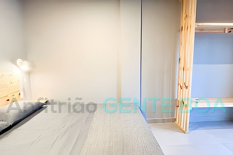 Copacabana Rooftop Nova Top 2Q