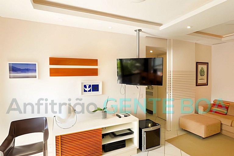 LEBLON THE CLARIDGE VIP Amazing Location and View