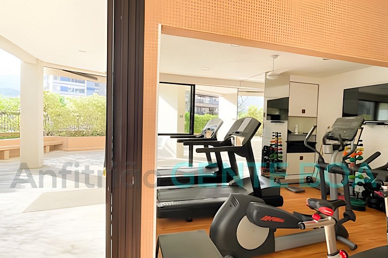 LEBLON THE CLARIDGE VIP Amazing Location and View