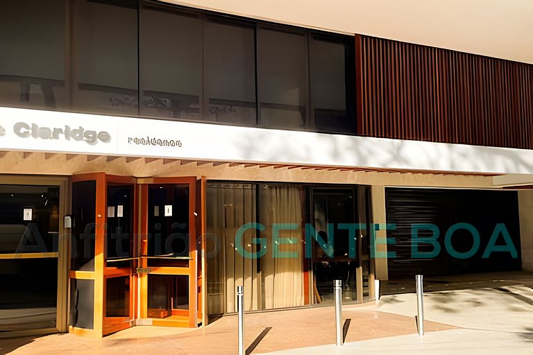 LEBLON THE CLARIDGE VIP Amazing Location and View