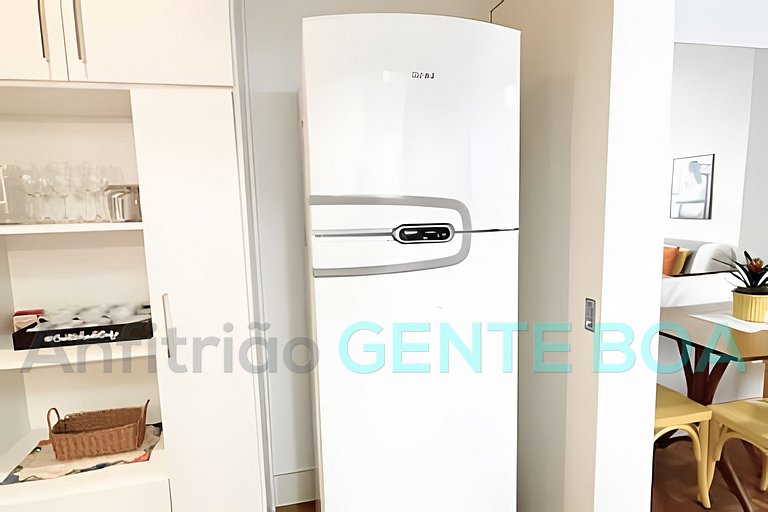 Leblon Awesome Novo Ap.2 quadras praia, reformado!