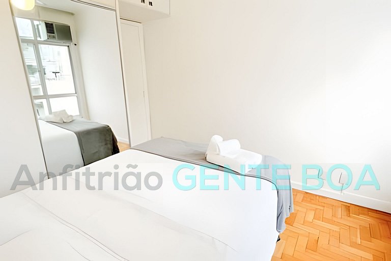 Ipanema Top 2qtos+mini suíte 1vg