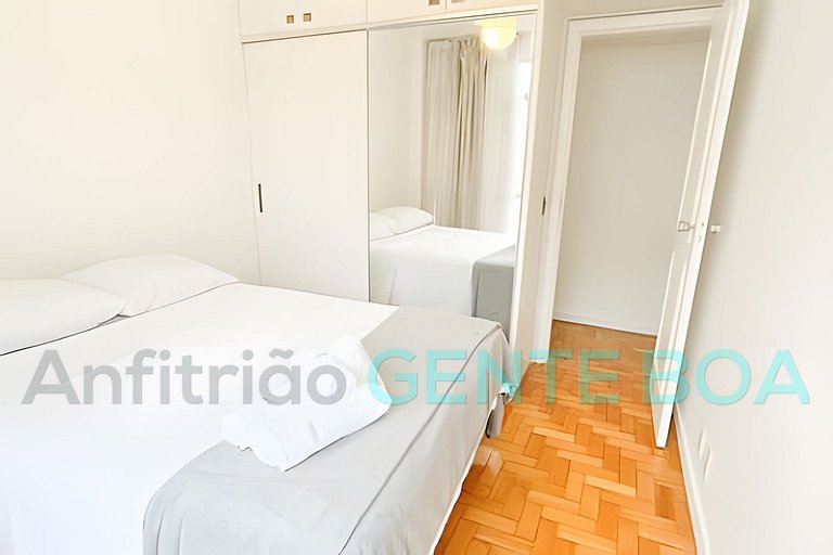 Ipanema Top 2qtos+mini suíte 1vg