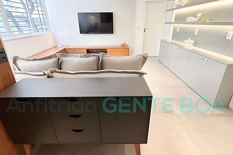 Leblon Espetacular 3Q 300m Praia