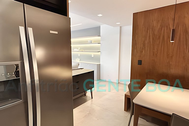 Leblon Espetacular 3Q 300m Praia