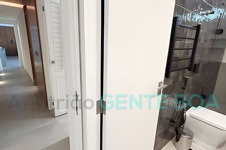 Leblon Espetacular 3Q 300m Praia