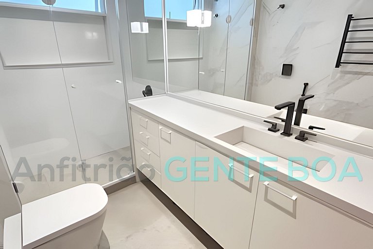 Leblon Espetacular 3Q 300m Praia