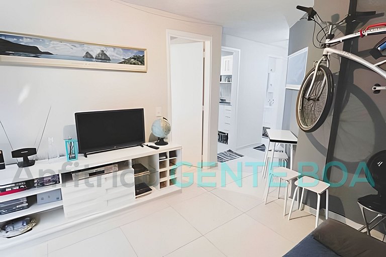 Recreio 400m Praia. Scuba House Av. Gilka Machado.