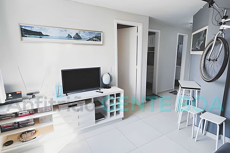 Recreio 400m Praia. Scuba House Av. Gilka Machado.