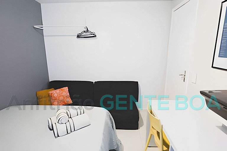 Recreio 400m Praia. Scuba House Av. Gilka Machado.