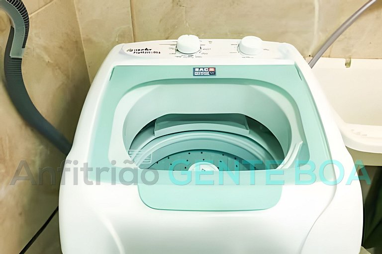 Recreio 400m Praia. Scuba House Av. Gilka Machado.