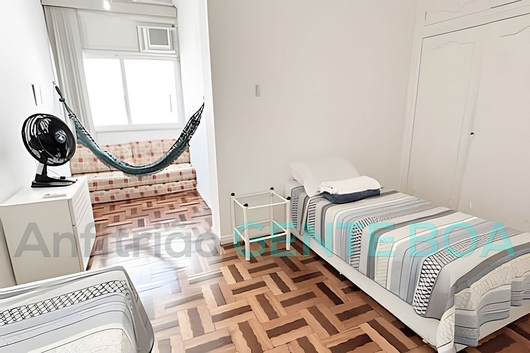 Copacabana 2qtos, 2quadras praia