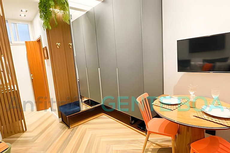 Ipanema Studio Novo 
180 m Praia