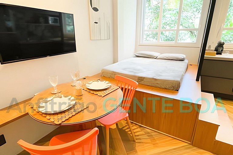 Ipanema Studio Novo 
180 m Praia