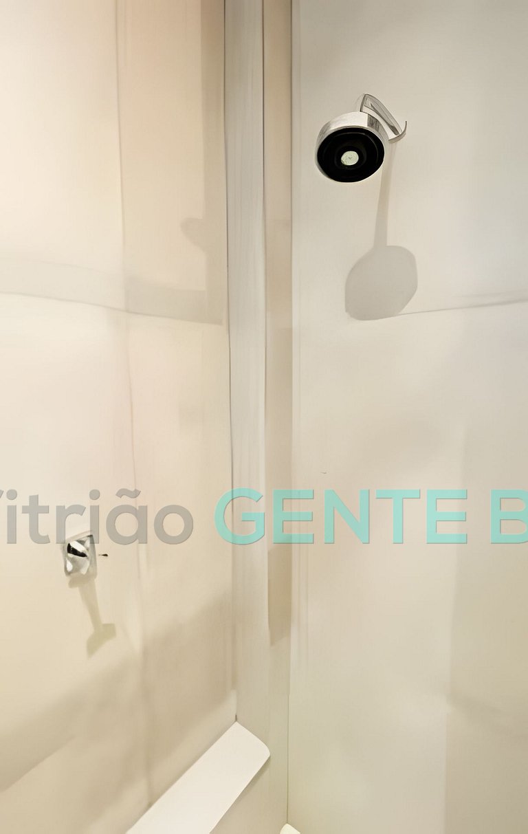 Ipanema Studio Novo 
180 m Praia