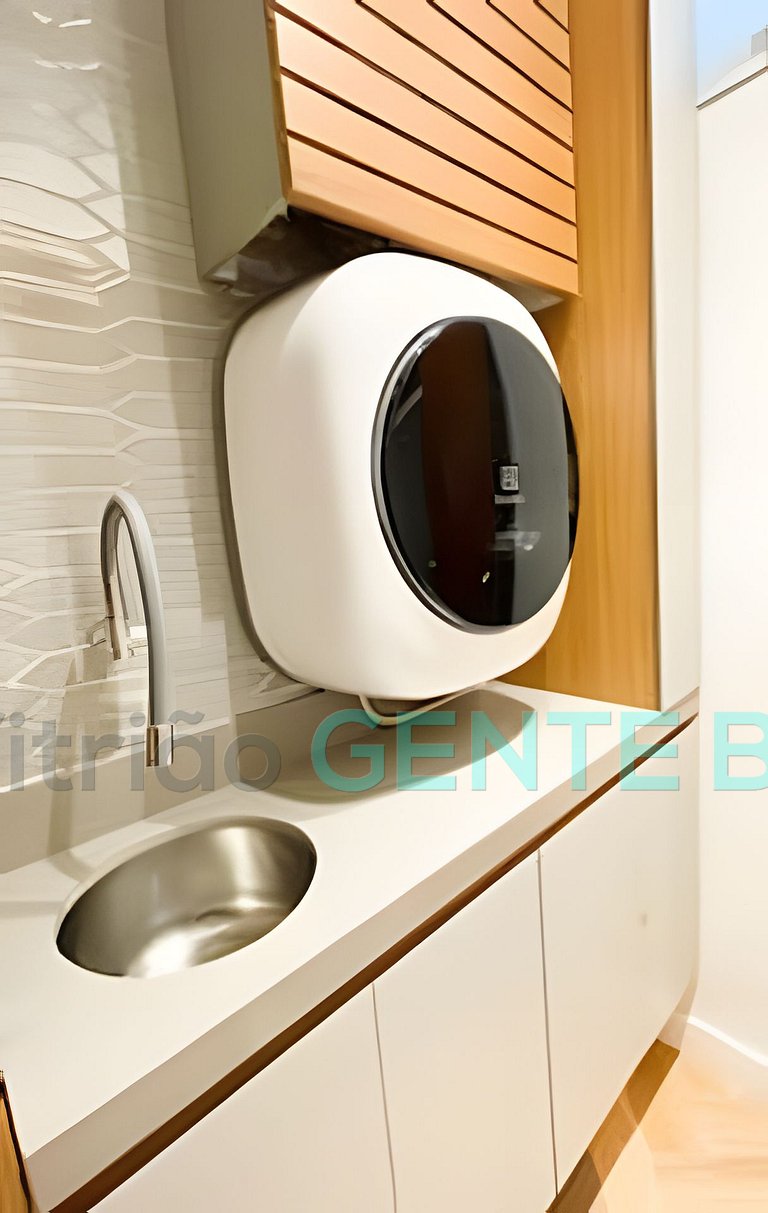 Ipanema Studio Novo 
180 m Praia