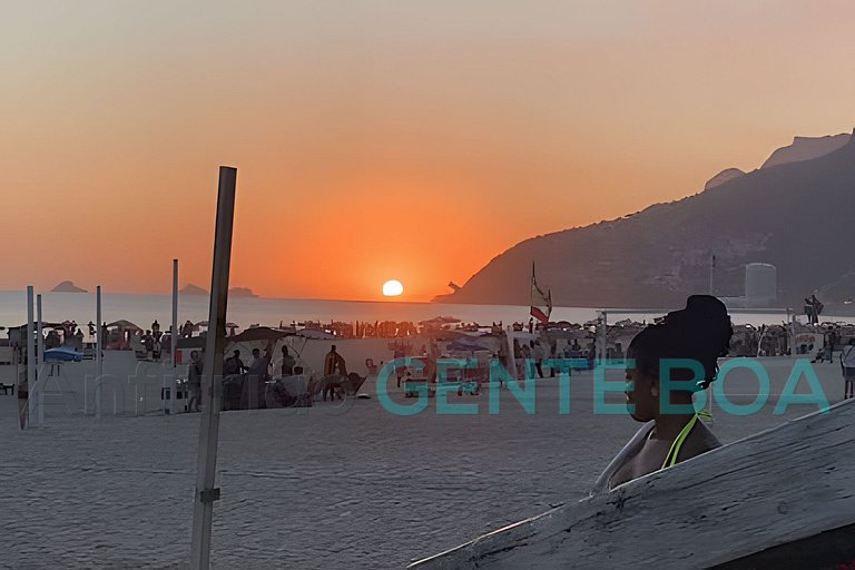 Ipanema Studio Novo 
180 m Praia