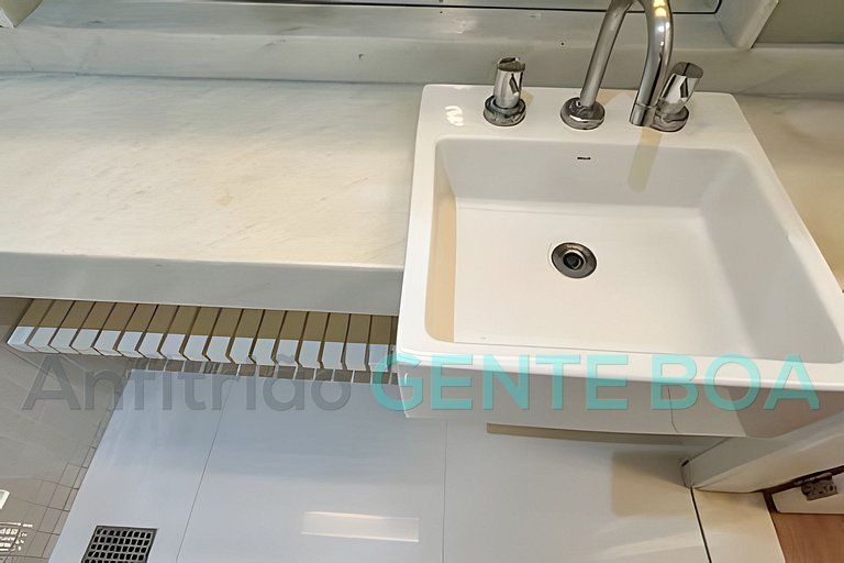 Barramares Bloco 04. 2 quartos com vista mar e 1vg