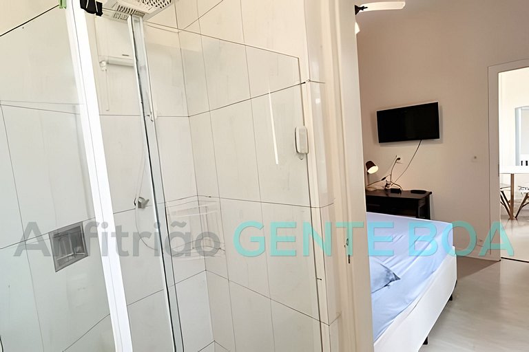 Leblon x Gávea. Ótimo quarto e sala. 1vaga garagem