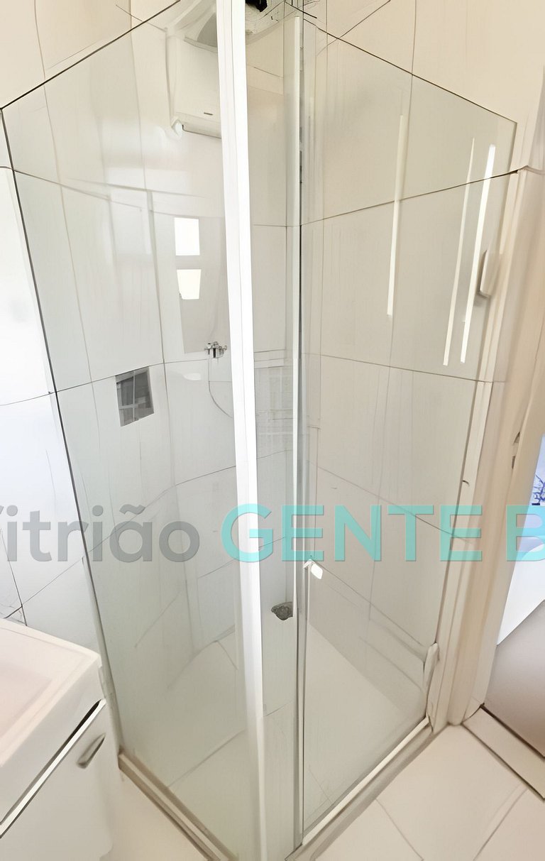 Leblon x Gávea. Ótimo quarto e sala. 1vaga garagem