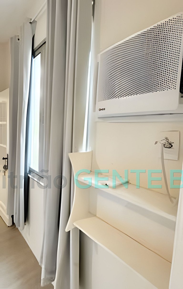 Leblon x Gávea. Ótimo quarto e sala. 1vaga garagem