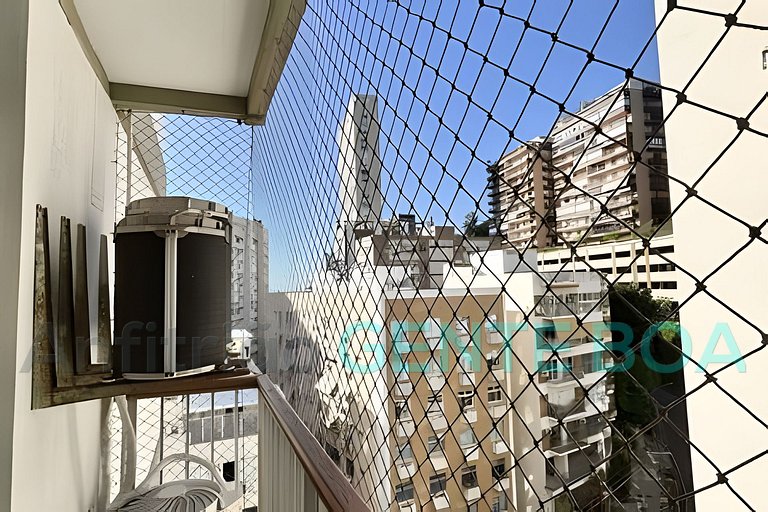 Alto Leblon! Vistão! Lindo 3 quartos com 2 vagas.