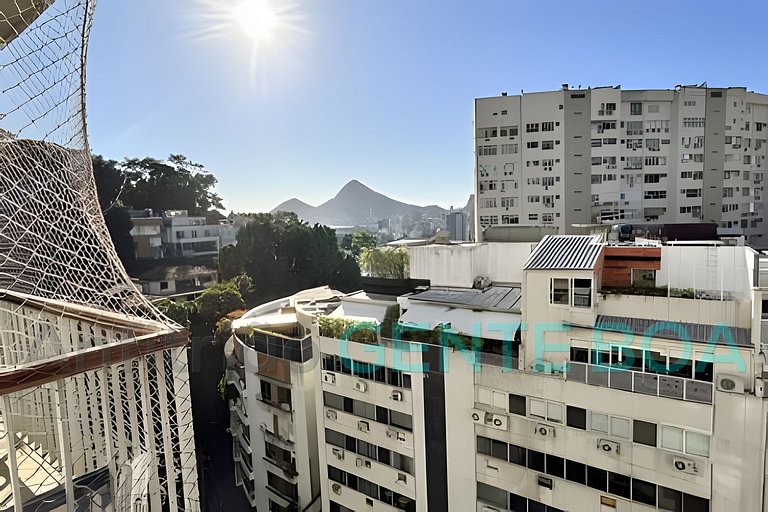 Alto Leblon! Vistão! Lindo 3 quartos com 2 vagas.