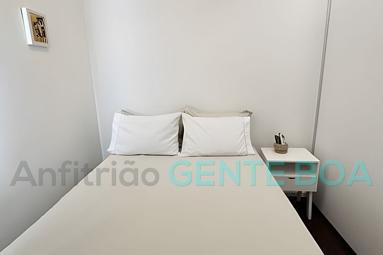 Alto Leblon! Vistão! Lindo 3 quartos com 2 vagas.