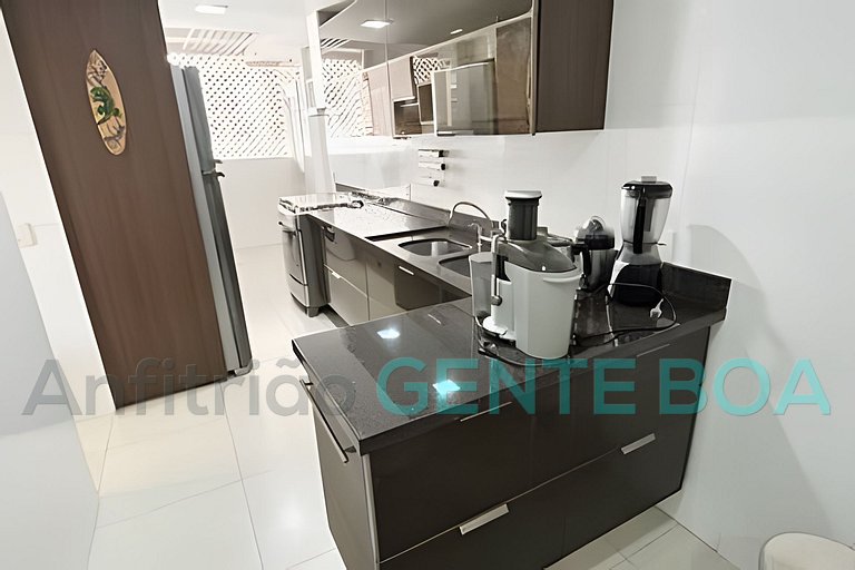 Alto Leblon! Vistão! Lindo 3 quartos com 2 vagas.