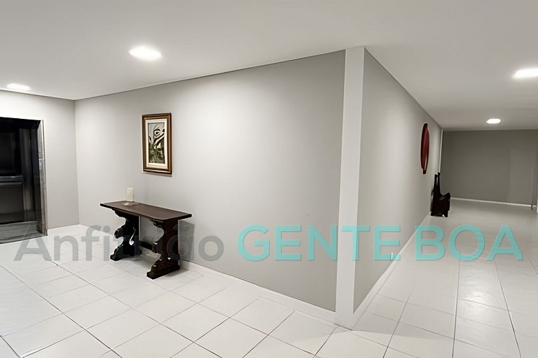 Alto Leblon! Vistão! Lindo 3 quartos com 2 vagas.