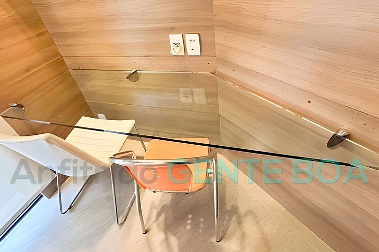 Leblon Excelente imóvel c/2 varandas, vista Cristo