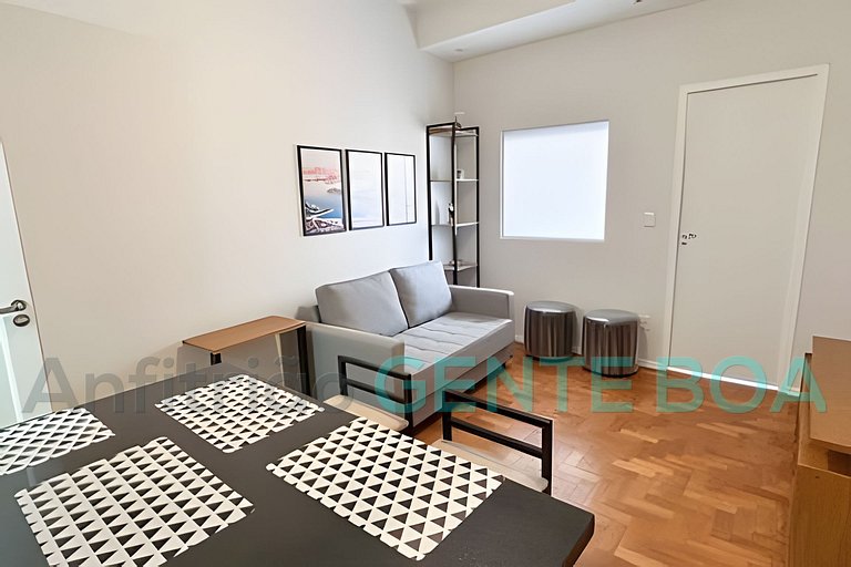 Copacabana Studio Novo! Aconchegante. 500m Praia.