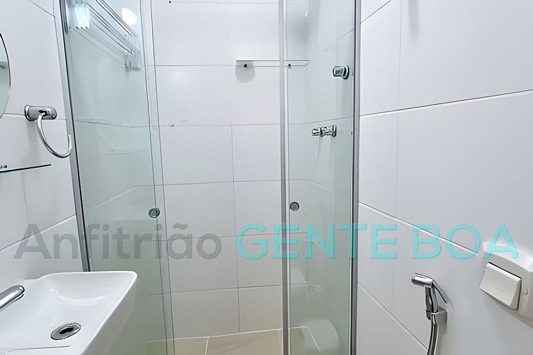 Copacabana Studio Novo! Aconchegante. 500m Praia.