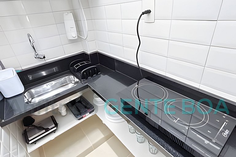 Copacabana Studio Novo! Aconchegante. 500m Praia.