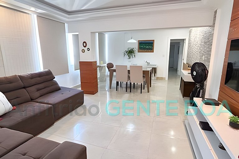 Leblon Amplo imóvel, com vista e ótima localização