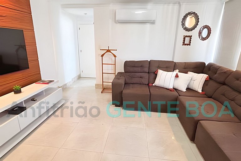 Leblon Amplo imóvel, com vista e ótima localização