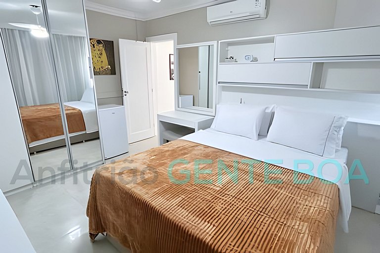 Leblon Amplo imóvel, com vista e ótima localização