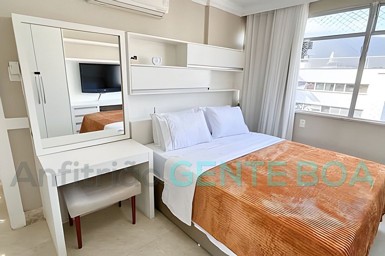 Leblon Amplo imóvel, com vista e ótima localização